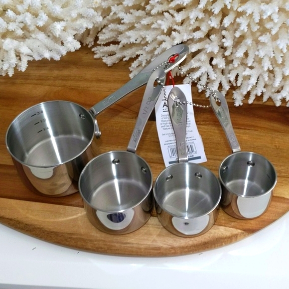 All clad 🔥NWT 🔥 stainless steel measuring cup set Williams-Sonoma! - Picture 4 of 8